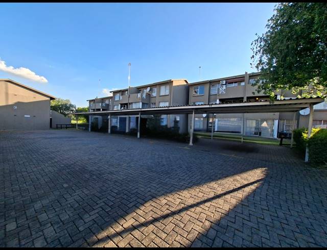 2 BEDROOM APARTMENT FOR SALE IN PEACEHAVEN